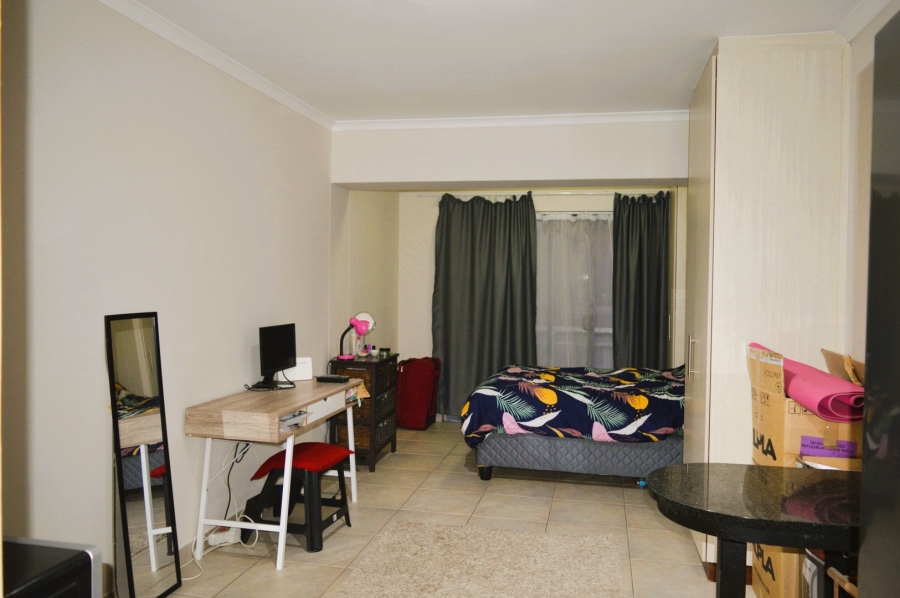 0 Bedroom Property for Sale in Lemoenkloof Western Cape